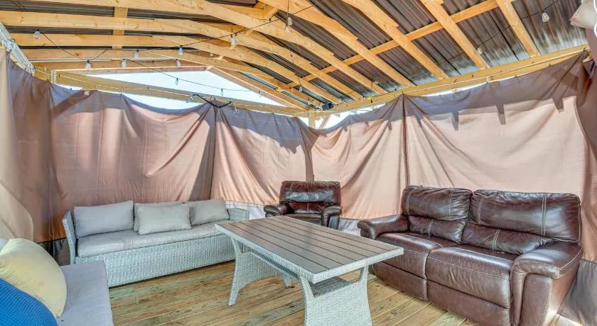 Guest House Haven with Gazebo - Image 1