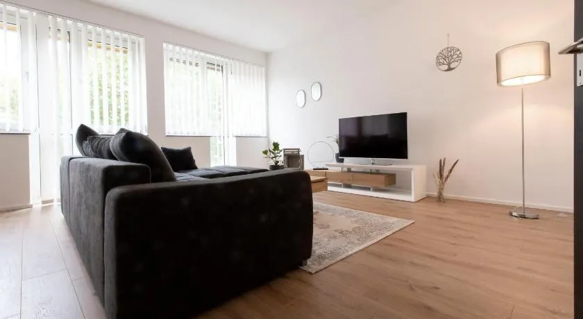 Modern Workers Loft in Emmerich - 4 Bedrooms - 8 Beds - Image 1
