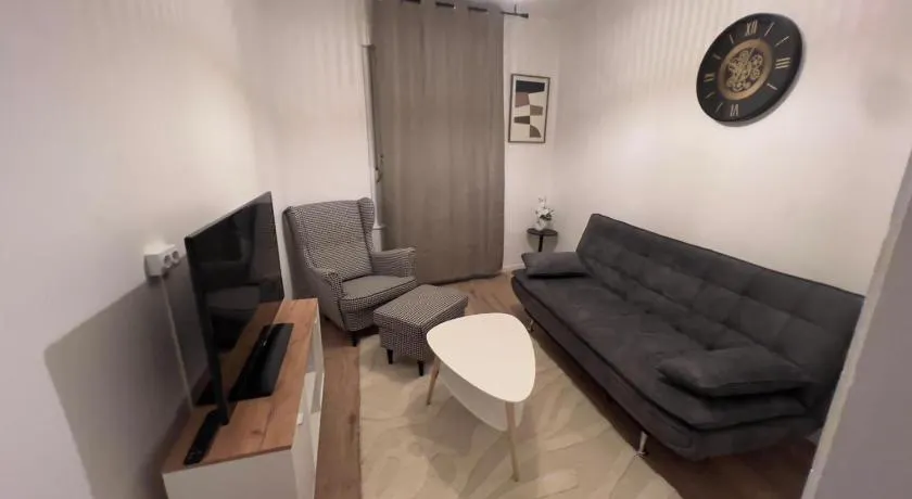 Romains Comfort Apartement - Image 1