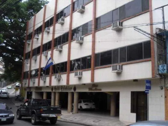 Hotel Excelsior - Image 1