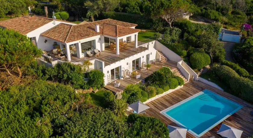 A Casa Nostra - Image 1
