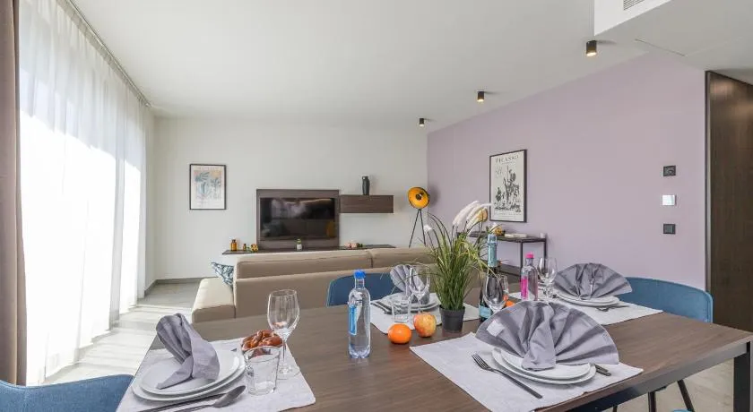 ICON H Lugano - Luxury Suites & Apartments - Image 1