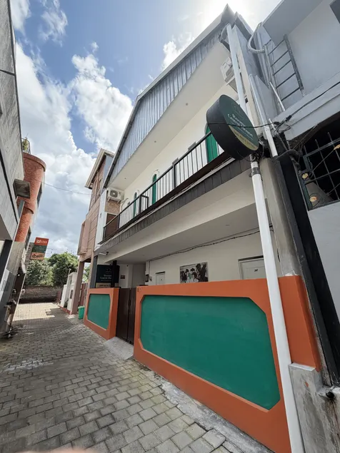 New Getsemani Guesthouse Sanur 1 min walk to Beach - Image 1