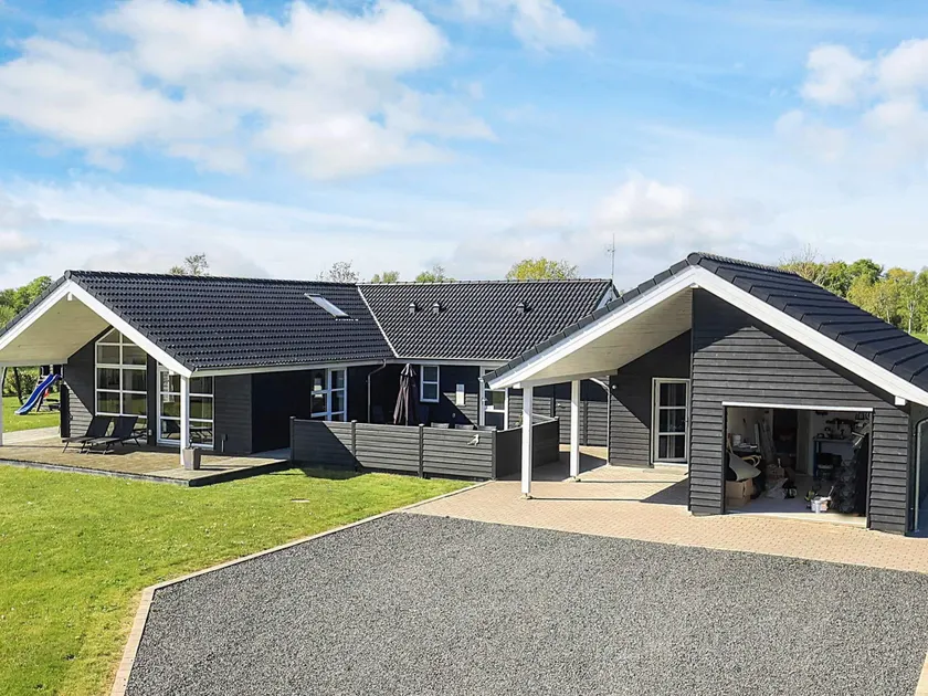 Luxury Spa Retreat in Hurup - By Traum Ferienwohnungen - Image 1