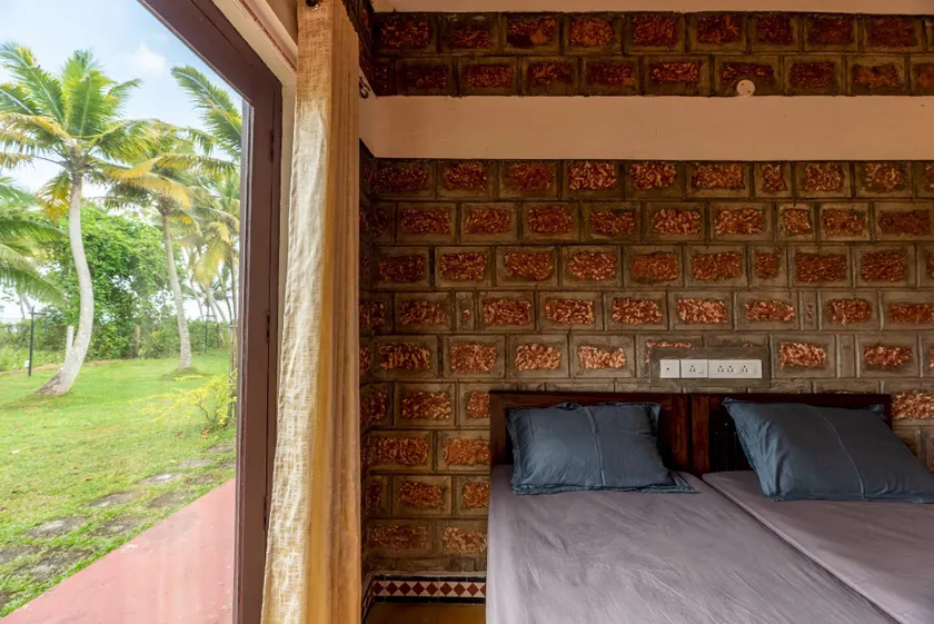 Selcouth  2 bedroom cottage by the backwaters - Image 1