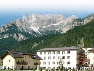 Soggiorno Dolomiti - Image 1