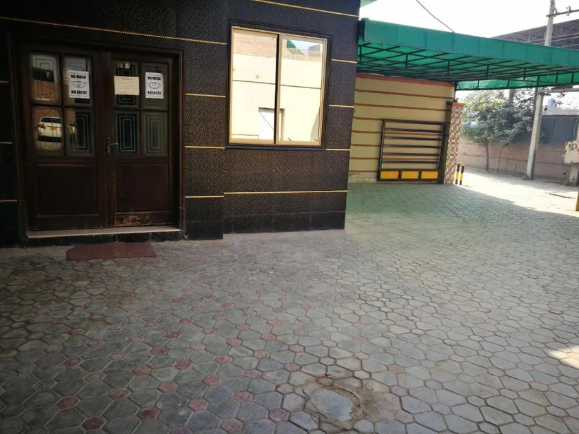 Hotels Inn Multan Laxen Inn Multan Hotels Pakistan - Image 1