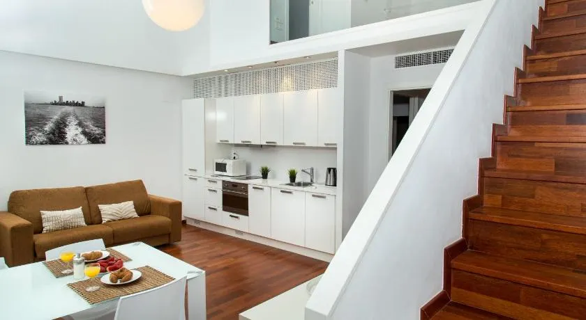 Glasir Homes Barcelona - Image 1