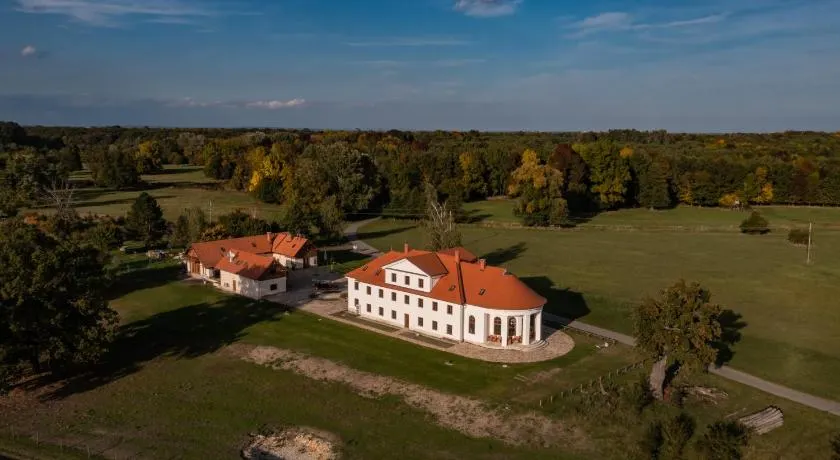 Zámeček - Chateau Lány - Depandance Stroodel - Image 1