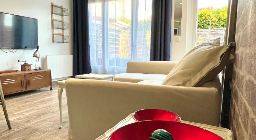 Luxueux appartement à 10 min de Paris avec terrasse - Image 1