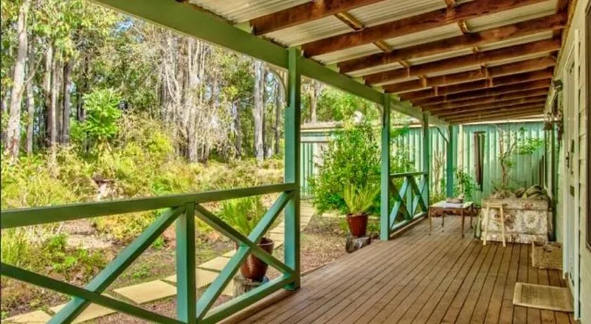 Begonia Cottage - Image 1