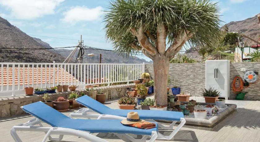 Appartement 'Casa Paco' avec vue sur la montagne, Wi-Fi rapide, climatisation et terrasse - Image 1