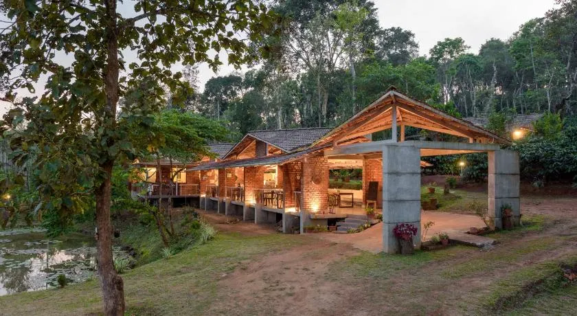Estate Stay - Riverside Coffee - Image 1
