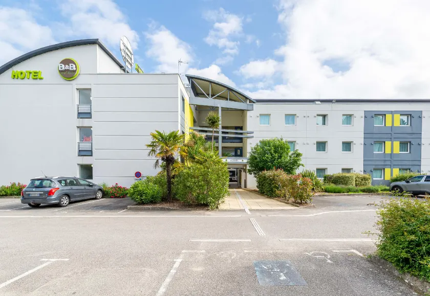B&B HOTEL Nantes Aéroport - Image 1