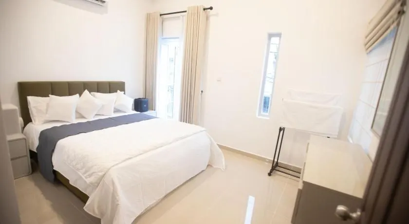 Santorini Resort - Image 1
