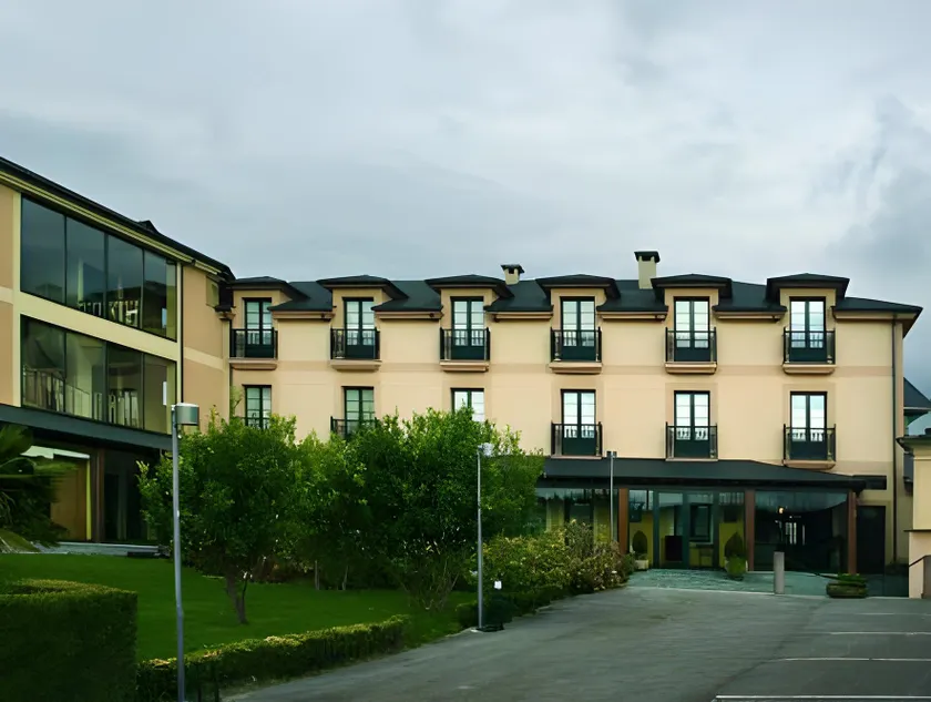 Hotel O Cabazo - Image 1
