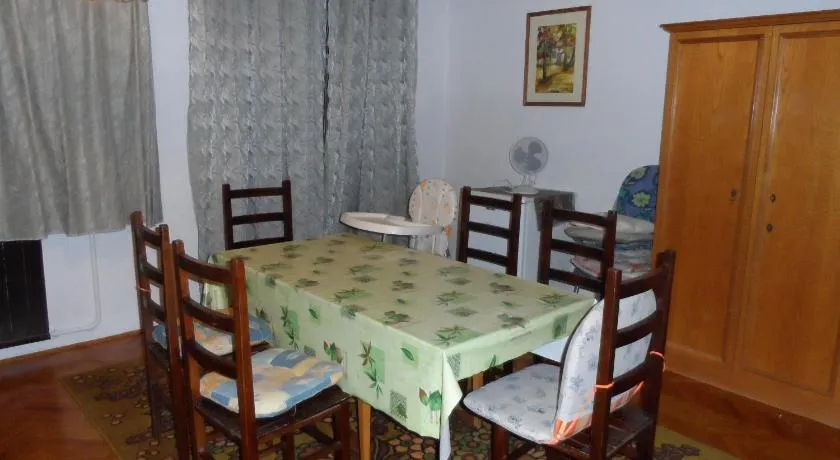 Hársfaapartman és vendégház - Image 1