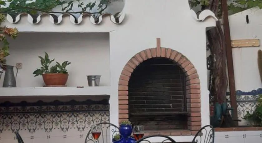 Casa Luciíta: Agradable con chimenea, patio y BBQ. - Image 1