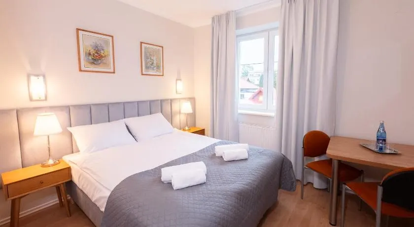 HARCERSKA 7 Pokoje Bielsko Biała - Image 1