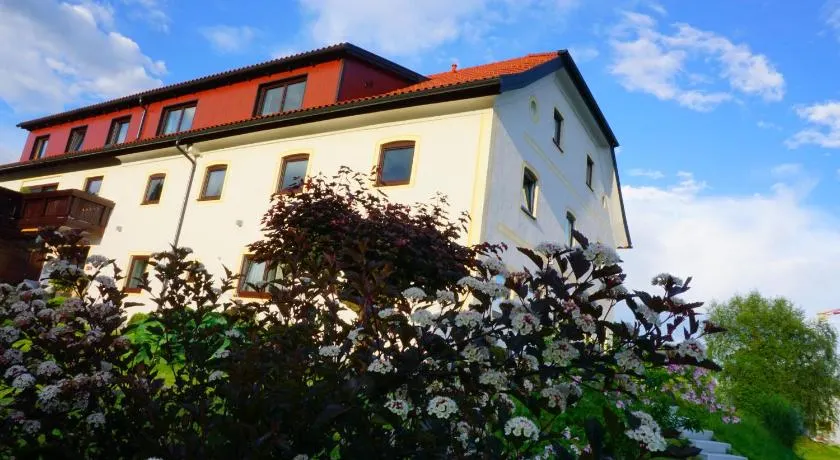 Appartementhaus Fritz-Rosenkranz - Image 1