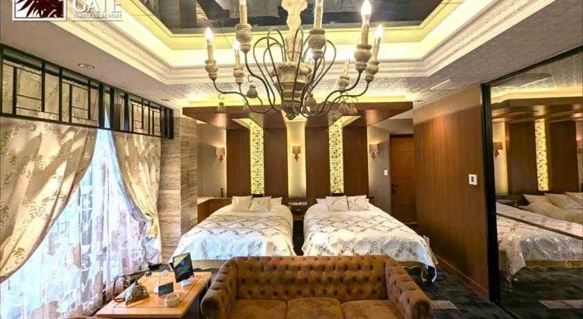 Hotel PALM GATE - Image 1