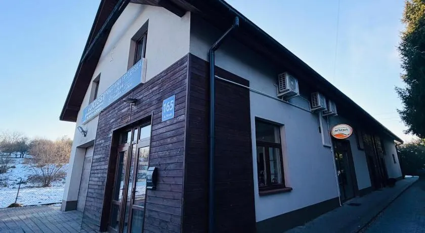 VILLA BESKIDY Jezioro Zywieckie POKOJE Z LAZIENKA KLIMATYZACJA TV WIFI - Image 1