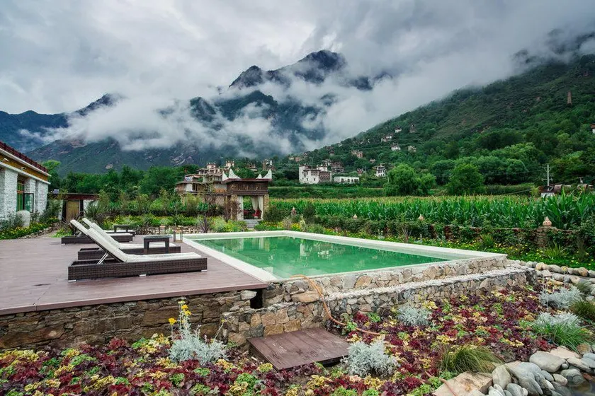 DongPo hotel - Image 1