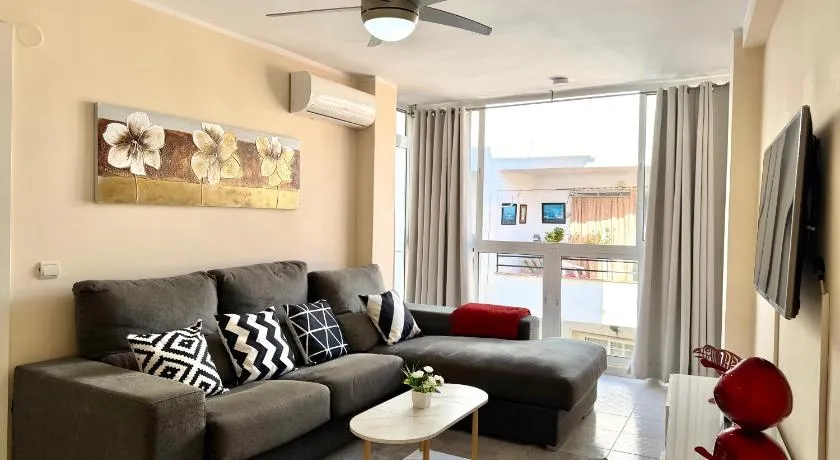 Beautiful modern apartment 100m from the sea - Image 1