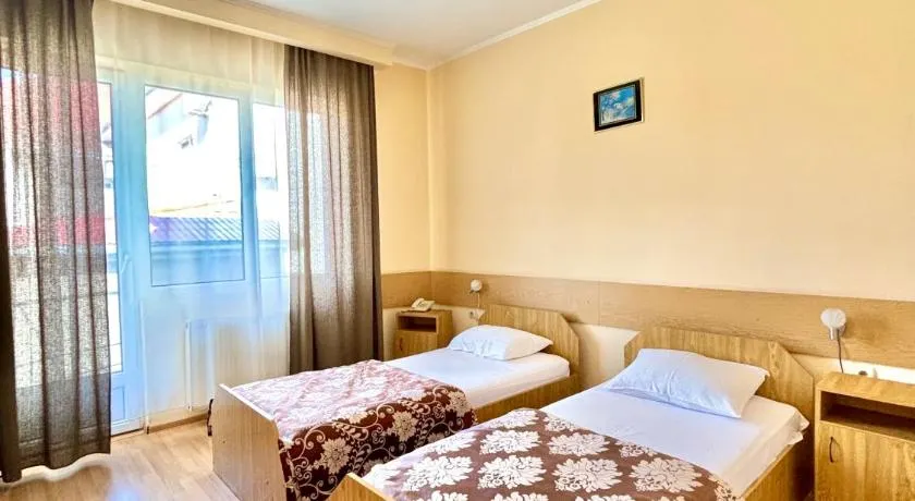 Hotel Perla - Image 1
