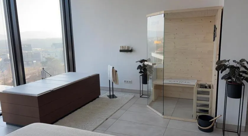 Luxuswohnung mit TOP-Aussicht - Image 1