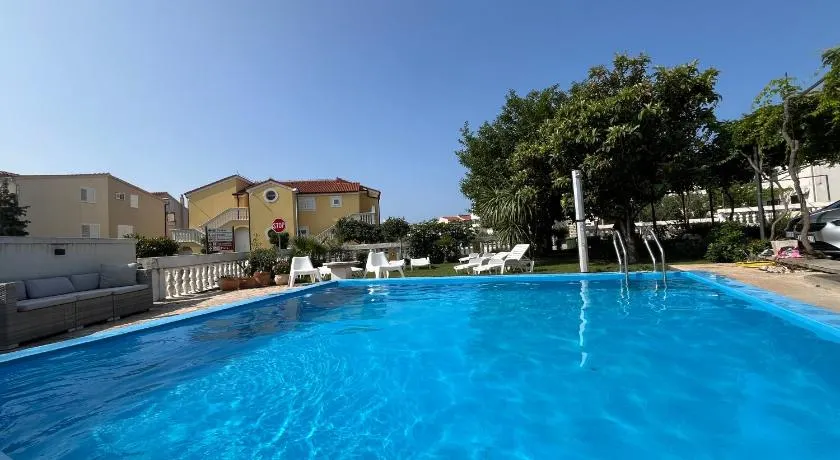 Apartments and Rooms Bozena - Image 1