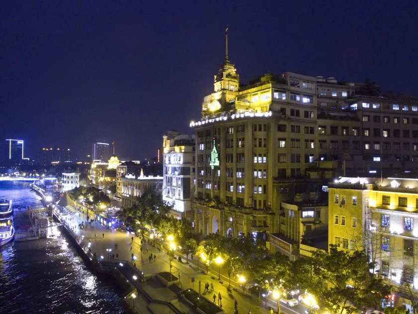 Nanfang Dasha Hotel - Image 1