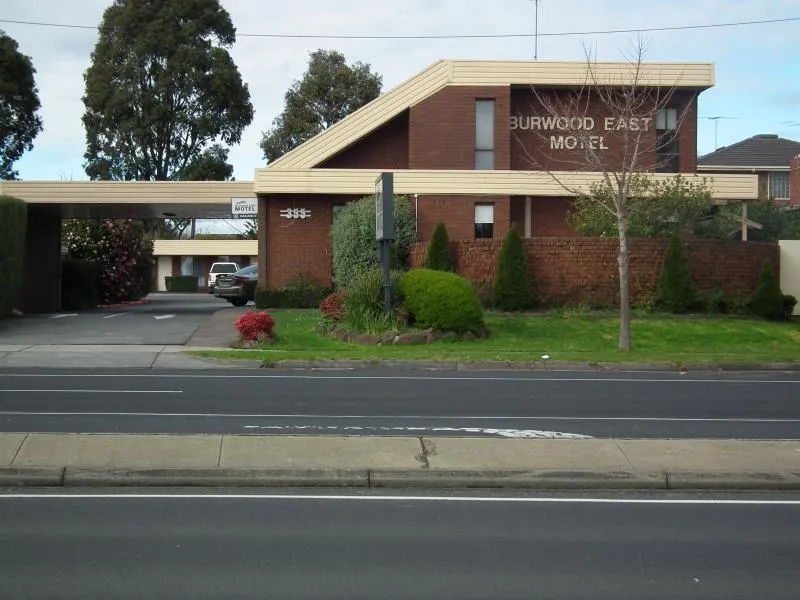 Burwood East Motel - Image 1