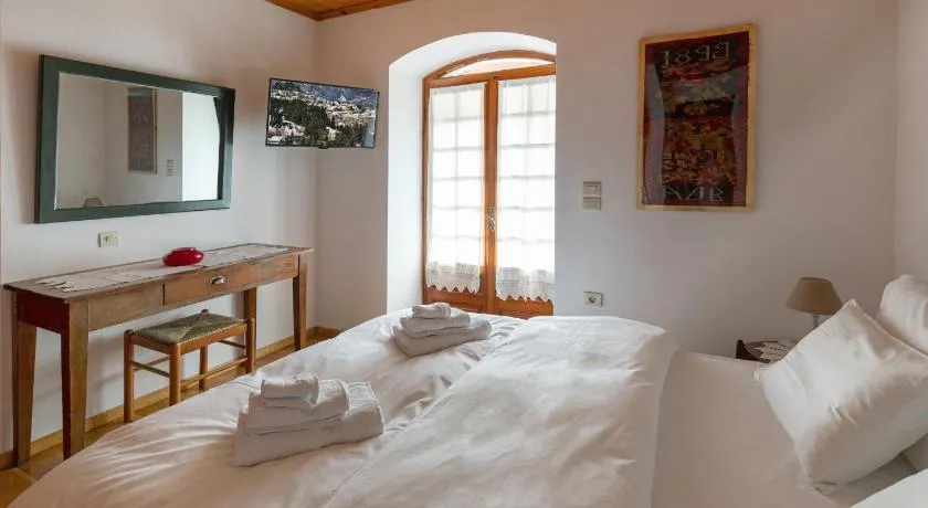 Kallisti Vitina Home - Image 1