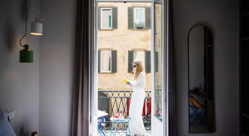 REGO APARTMENTS SAN TOMASO - Boutique Aparthotel with some off-site apartments in a Charming Historic District close to Upper Town - Image 1