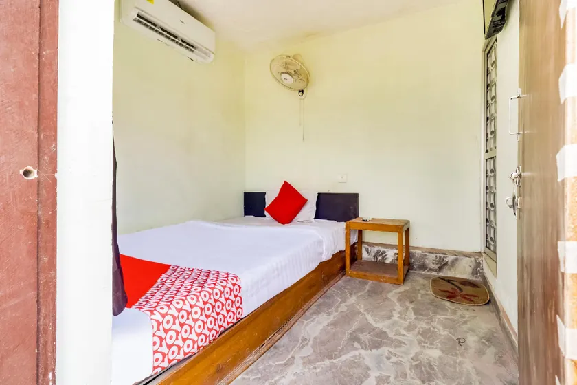 OYO 69947 Hotel Apna Village Resort & Restaurant - Image 1