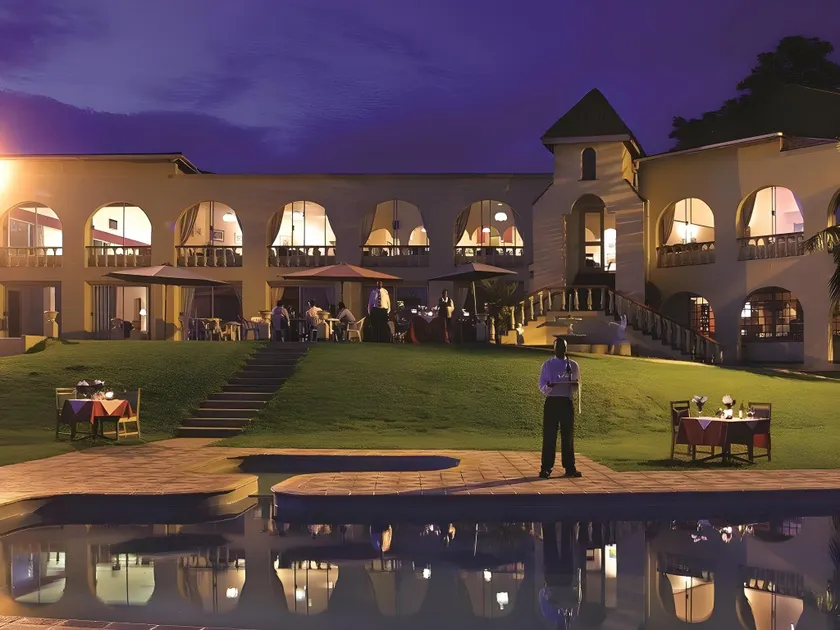  Mountain View International Hotel - Image 1