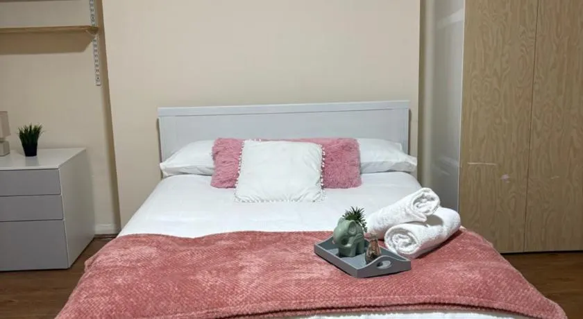 Comfort at Sunderlands - Image 1