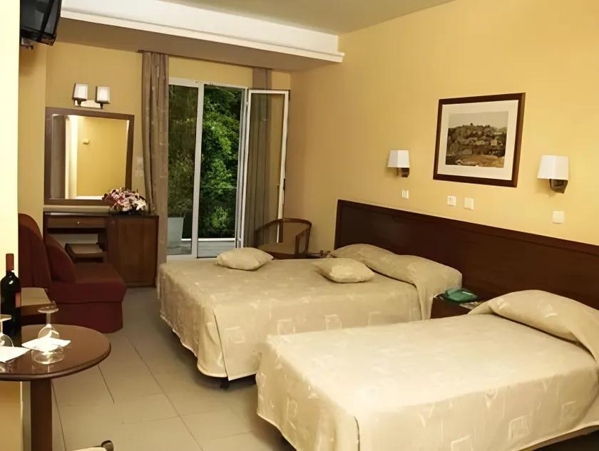 Hotel Solomou Athens - Image 1