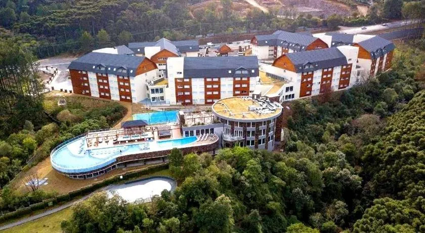 Golden Gramado Resort - Image 1