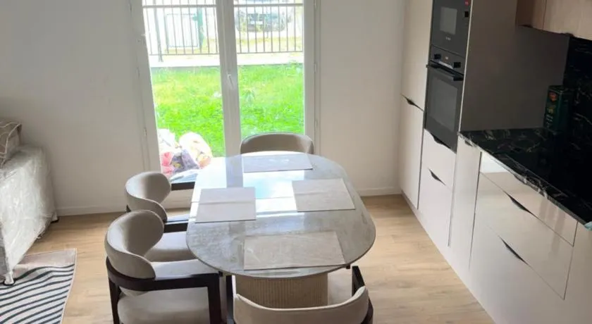 Chambre privée , dans un 4 pièces , avec SDB privative - Image 1