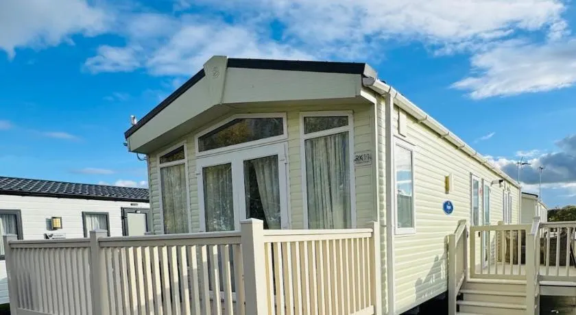 Princess's Palace, Holiday Lodge, Malvern View Leisure Park - Image 1