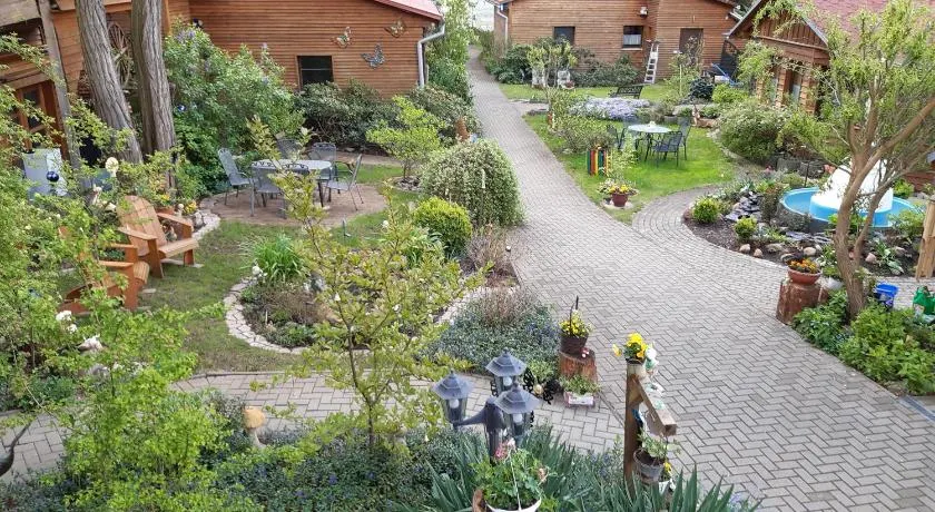 Monikas Gästehäuser Seeblick Himmelpfort - Image 1