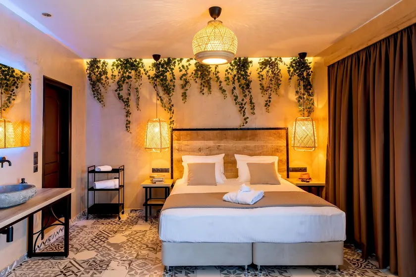 DRIADES DELUXE DOUBLE SUITE BY ESTIA - Image 1