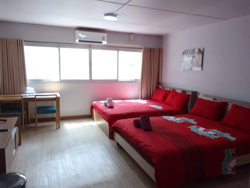 K.NAT Room service - Image 1