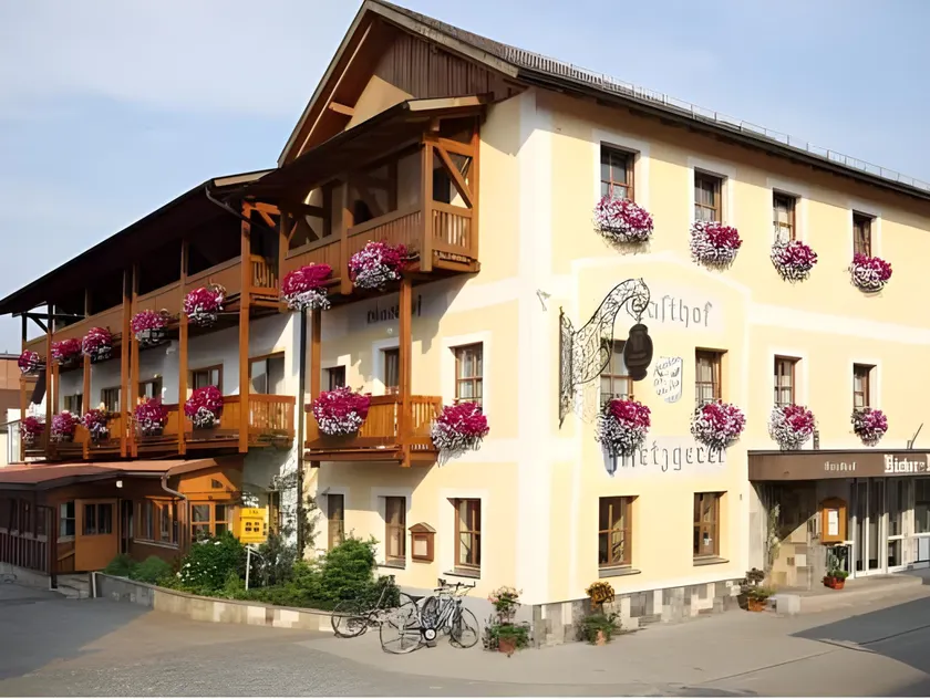 15 x Doppelzimmer mit Balkon - Image 1