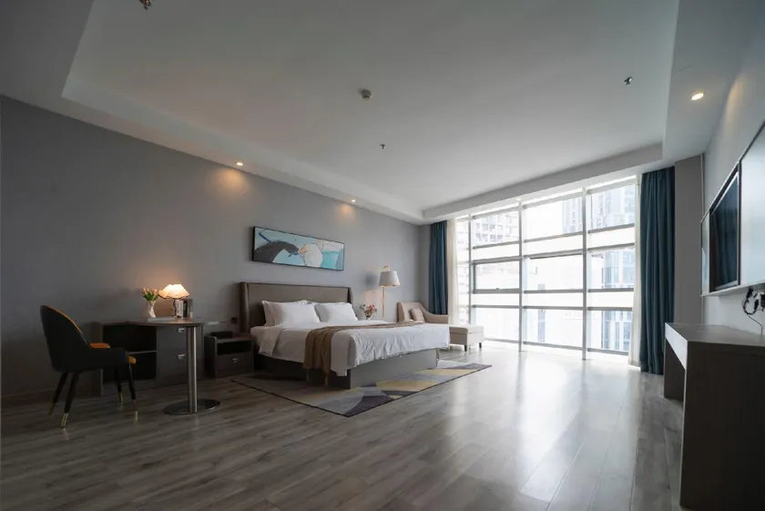 OUSIMAN   HOTEL - Image 1