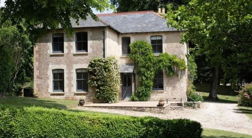 Trinity Farmhouse Stunning House and Gardens - Image 1