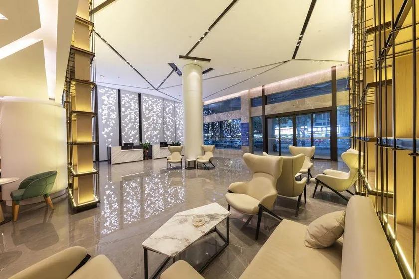 Aiqinhai Holiday Hotel - Image 1