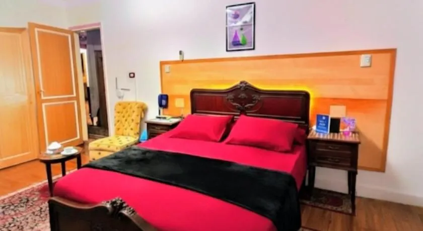 Apartment elmndara near the sea with garden vew - Image 1
